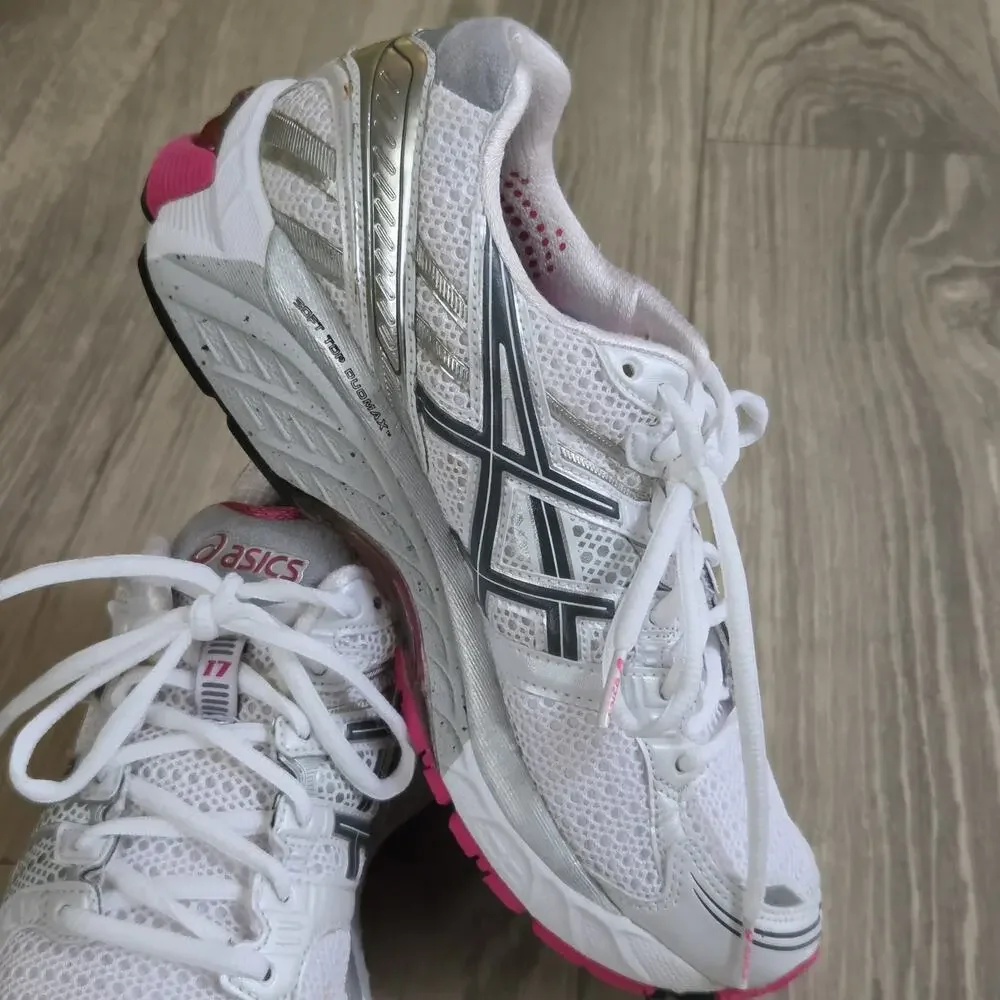 Asics Gel-Kayano 17 Running Women’s US 8.5 White Pink T150N Sneakers